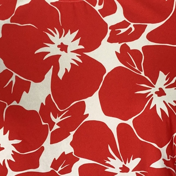 VINCE CAMUTO NWT WOMENS ONE PIECE SWIMWEAR SUIT RASH GUARD LONG SUN SIZE 10 - Picture 5 of 5